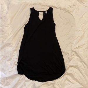 Old Navy black shift dress